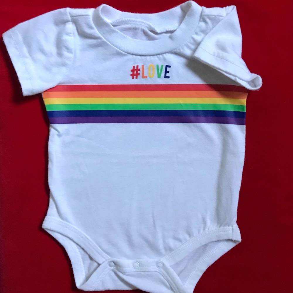 CITY STREETS Rainbow Newborn Unisex One Piece Love Onesie Pride Bodysuit #LOVE